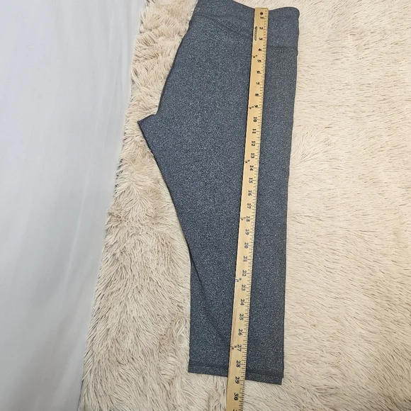 CALIA by Carrie Underwood Essential Heather Gray Leggings Size XXL knee Length - Picture 4 of 9